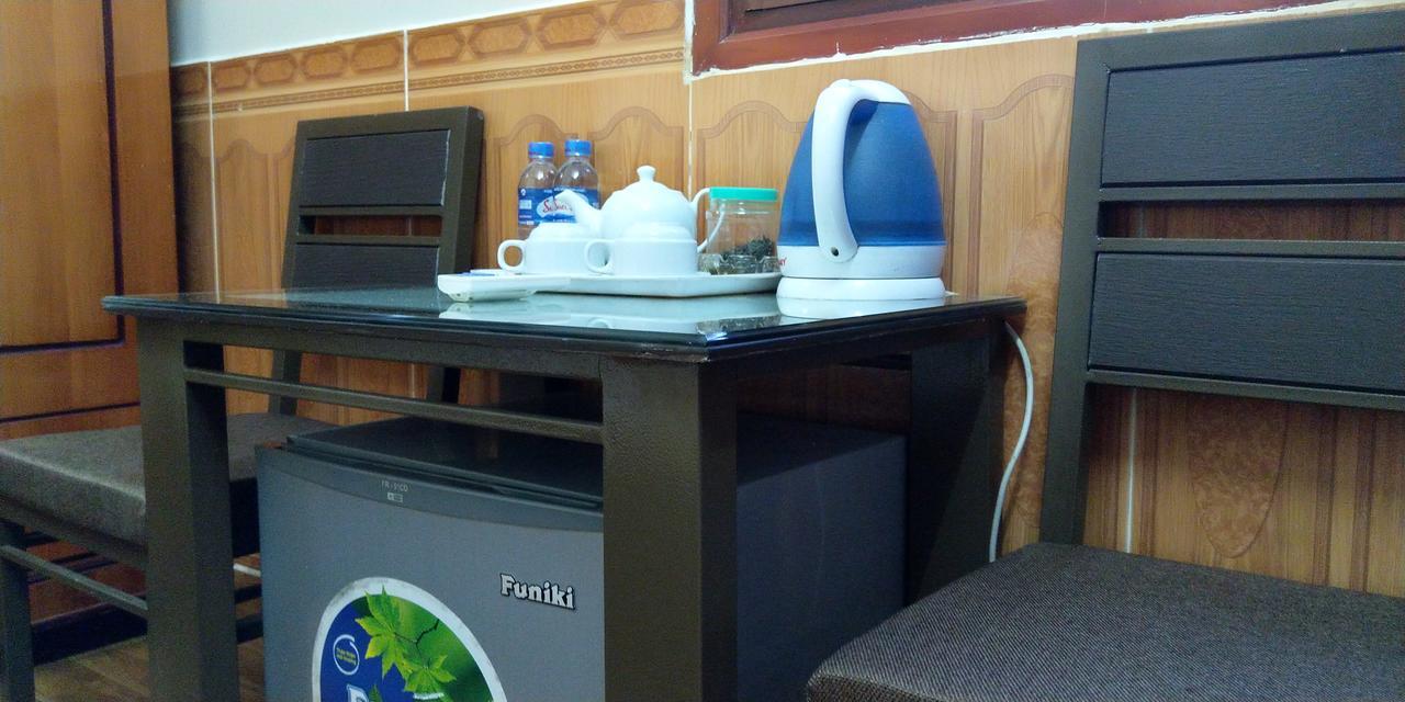 Backpackers Hotel Ха Тинх Екстериор снимка