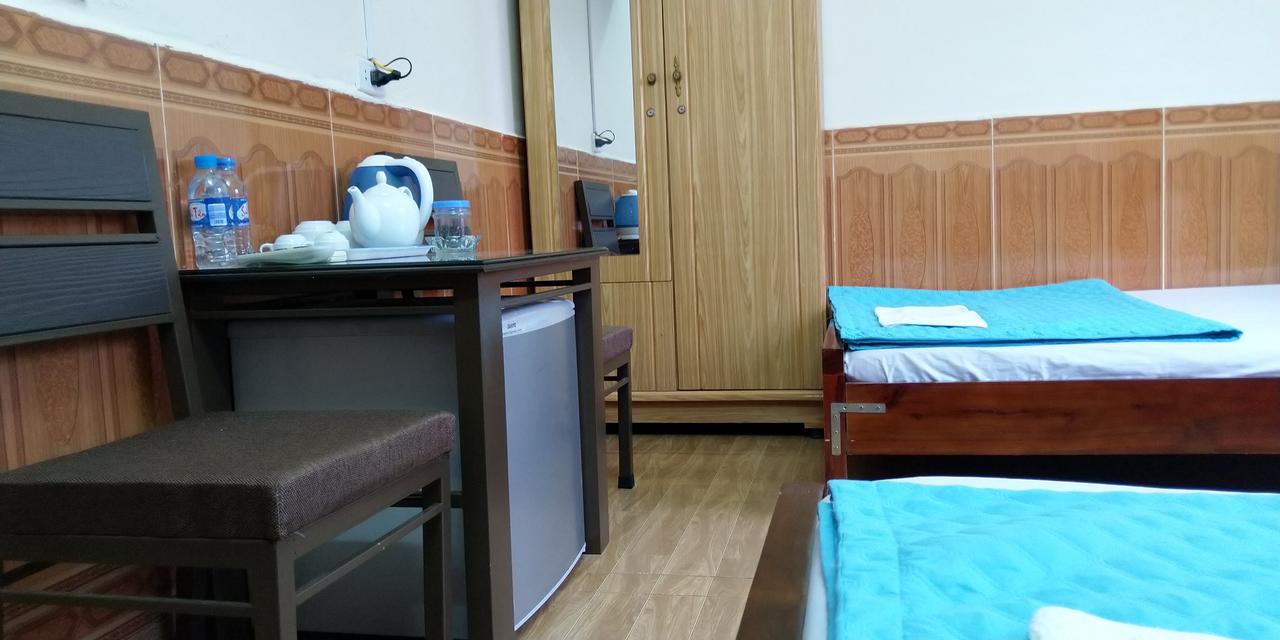 Backpackers Hotel Ха Тинх Екстериор снимка